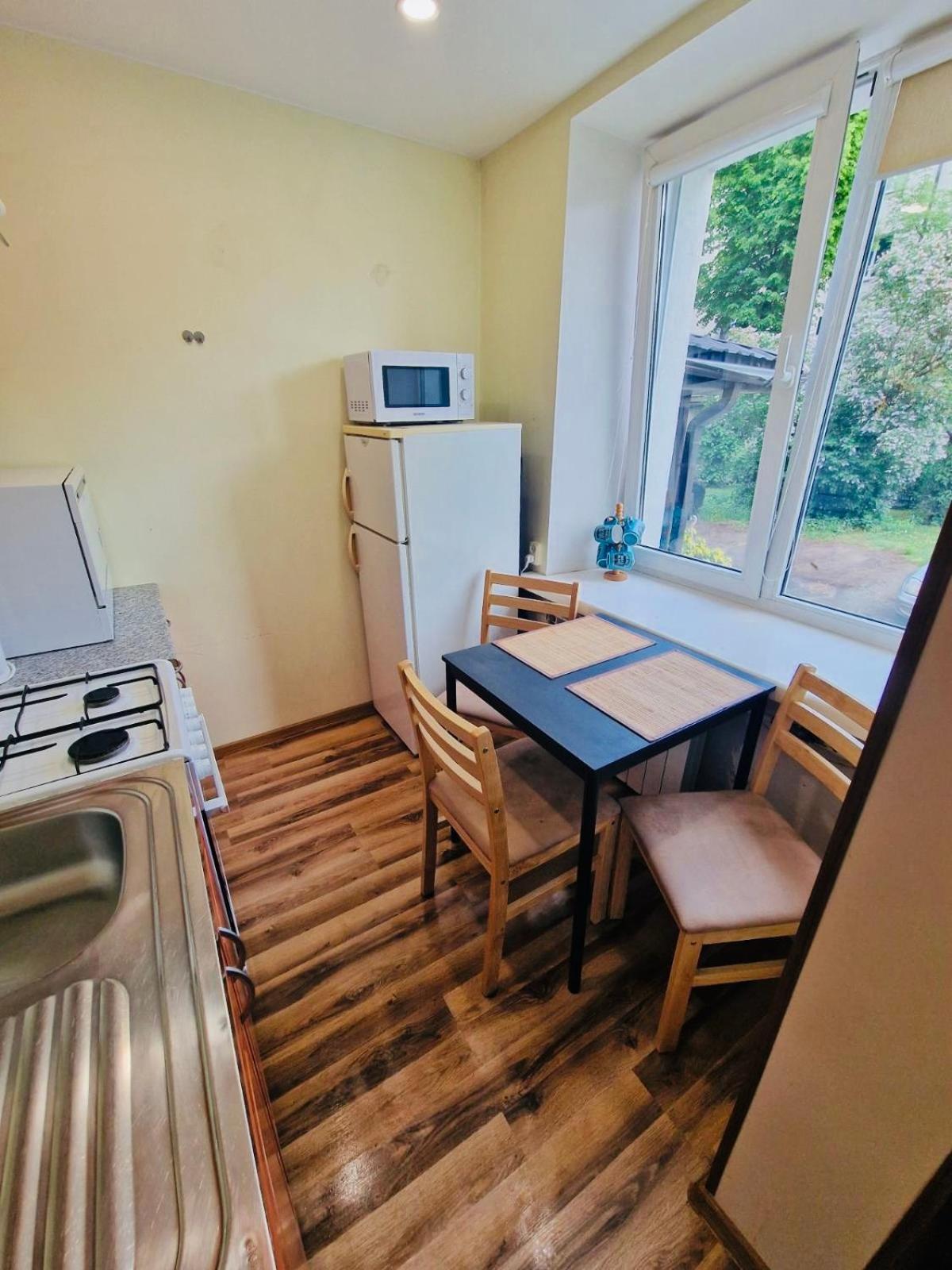 Tallinnhousing Studio For 4 With Free Parking Exterior photo