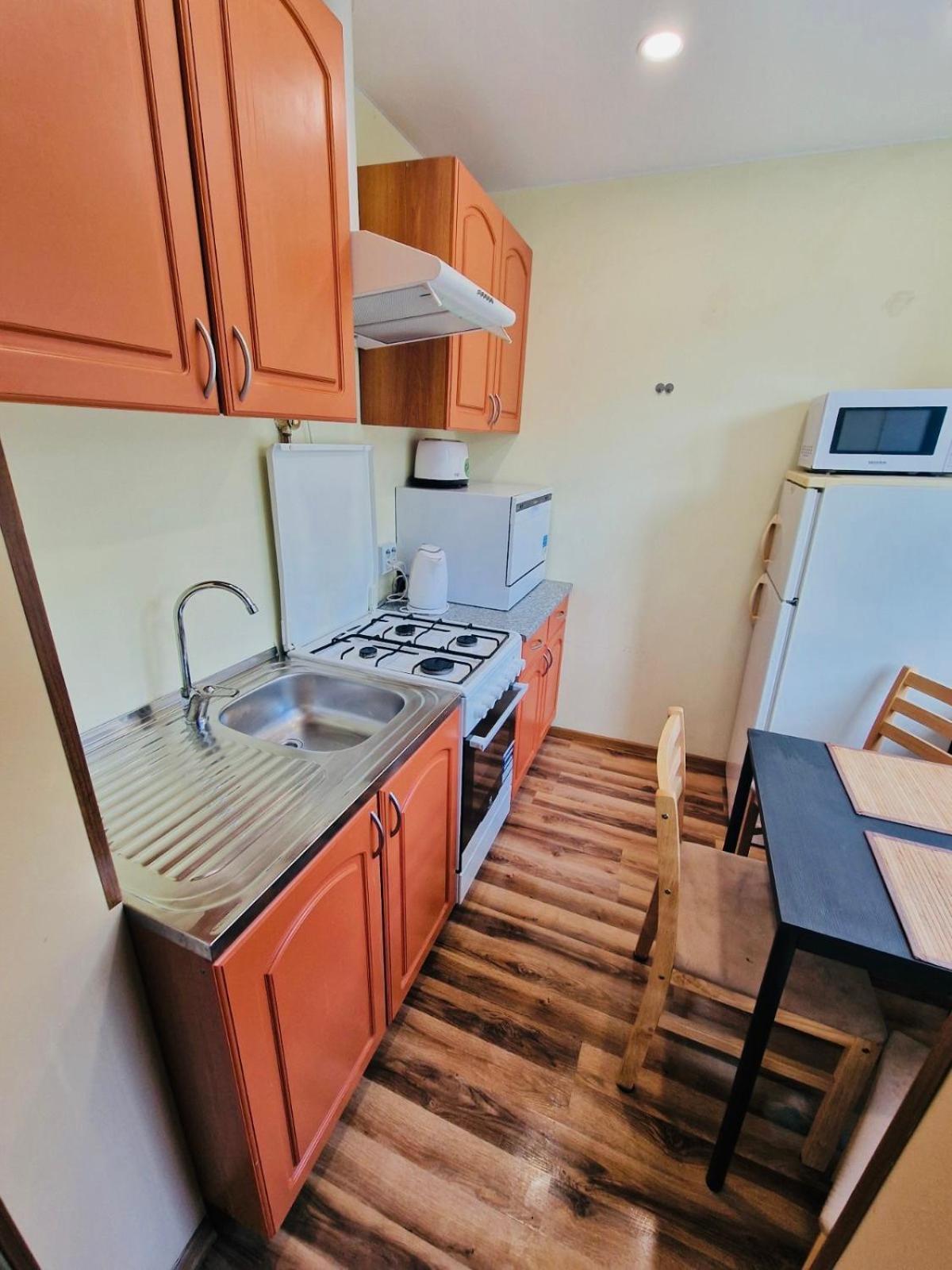 Tallinnhousing Studio For 4 With Free Parking Exterior photo